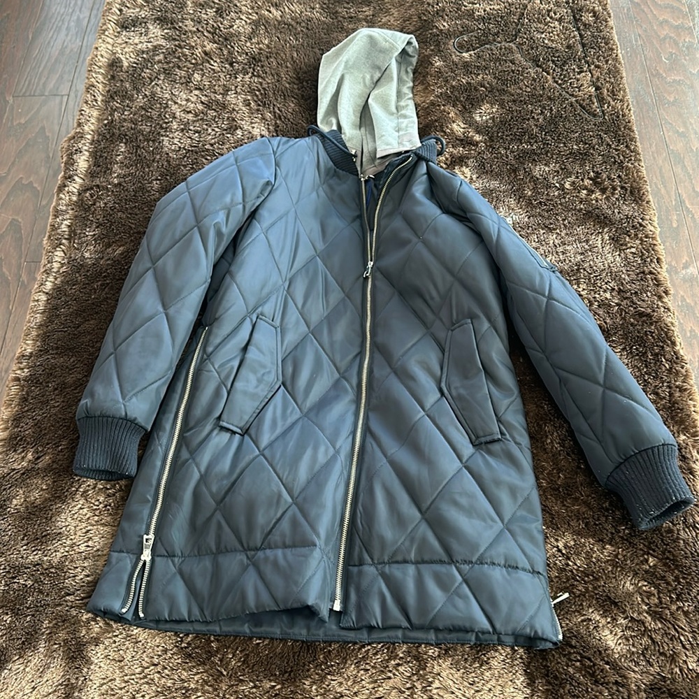 Vince Camuto Blue quilted jacket